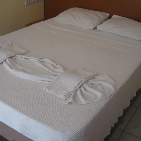 Apart Otel Atlantik Apart 3*