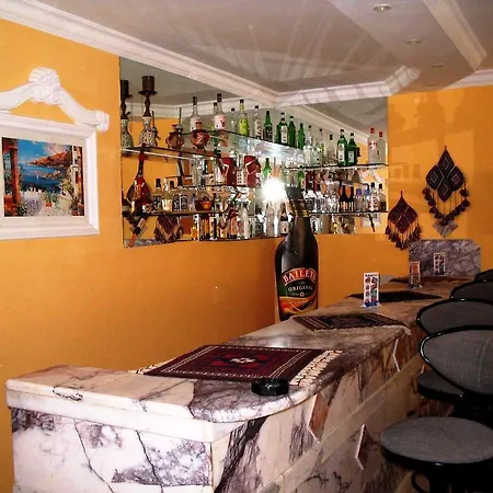 Apartmanhotel Atlantik Apart 3*